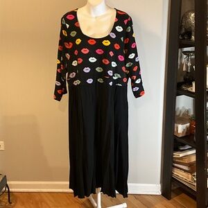 Torrid Multicolor Lip Print Long Sleeve Dress